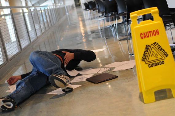 Tulang Ekor Sakit Karena Jatuh